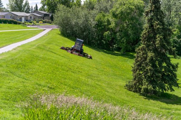 Hill Mowing in Endicott